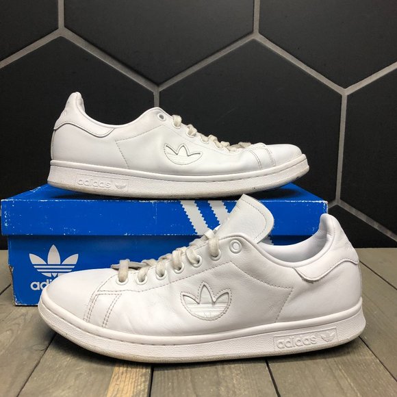 stan smith triple white